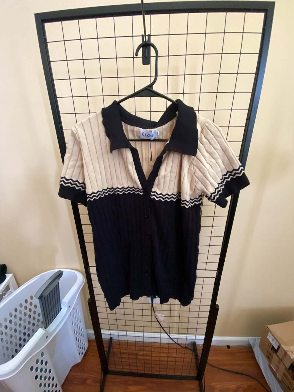 OxxKnit Women's Black and Beige Ribbed Knit Short Sleeve Polo Button-Down Top